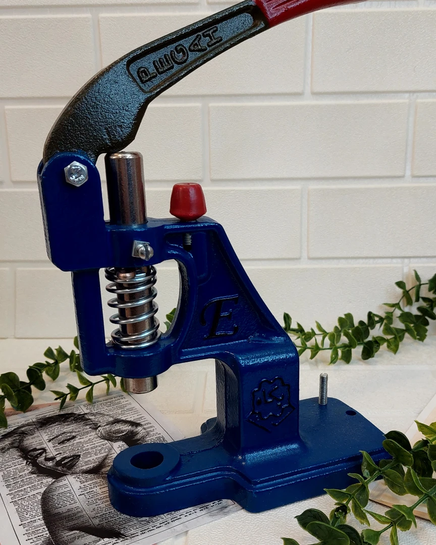 دستگاه پرس همه کاره پگاه